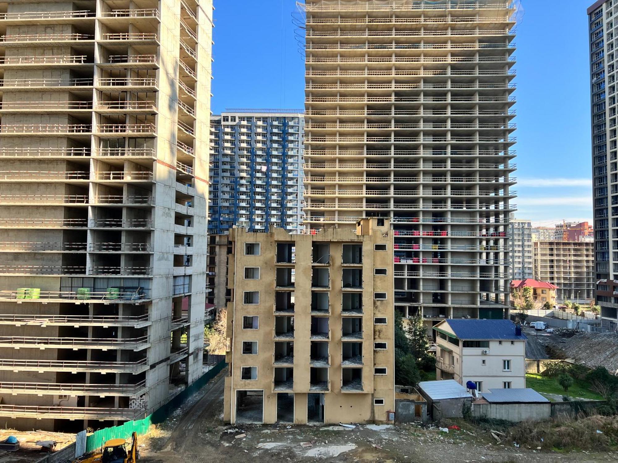 Orbi Beach Tower Aparts Batumi Exterior photo