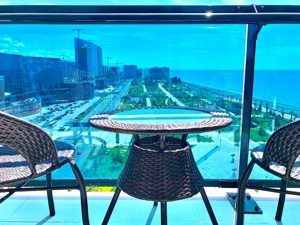 Orbi Beach Tower Aparts Batumi Exterior photo